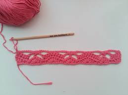 Se saca la hebra del anillo que se ha formado y se estira para apretar el nudo. Como Hacer Flores Caladas En Crochet The Blog Es