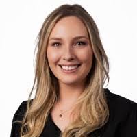 Meredith Hein's Instagram, Twitter & Facebook