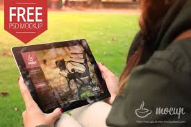 Free Psd Mockup Of A Lady With The Ipad 2 In Autumn Outside Ready To Easy Use Because Of Smart Layers Enjoy Mockup Free Psd Ipad Mockup Free Mockup Templates