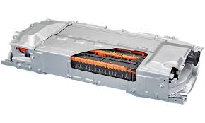 For comparison with a real electric car, the gm ev1's nimh battery pack weighs 1150lb, with a 26kwh capacity. Why Toyota Offers 2 Battery Choices In Next Prius
