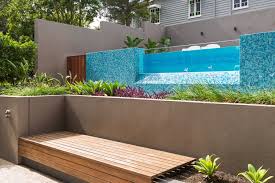 Der Glas Pool Ist Ein Echter Hingucker In Diesen 45 Hausern Und Hotels Swimming Pool House Swimming Pools Outdoor Decor