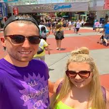 2.10) Episode 48: Interview with Jay and Ella from Universally Speaking