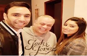 مرتب جيد + ارباح سنوية + ترقيات + زياده سنوية 3. Ø¨ÙˆØ§Ø¨Ø© Ø§Ù„Ø£Ù‡Ø±Ø§Ù…