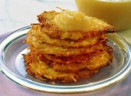 No Eggs Needed For These Crispy Vegan Latkes Recipe Latkes Recipes Vegan Latkes Recipes