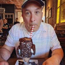 Janet Mickens's Instagram, Twitter & Facebook