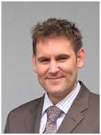 GSE doctoral student Kevin Ricker named OR High School Principal of the  Year