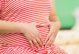 Berat bayi dalam kandungan penting untuk perkembangan bayi. Moms Simak 10 Cara Menambah Berat Bayi Dalam Kandungan