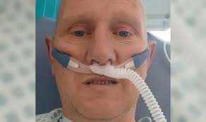 Covid: Father's regret at not having jab after Christmas in hospital