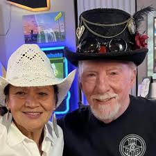 Is Katherine's Landing gas station open?