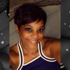 Vicky Huff (@vickydhuff)