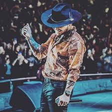 Pa' acordarme de ella (pa' acordarme de ella) de ella, de ella estoy hablando. Christian Nodal En La Cumbre Del Exito Con 2 Veces Botella Tras Botella Y El Ayayai Tour 2021 America Stereo