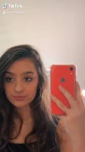 Clarissa Hutton's Instagram, Twitter & Facebook