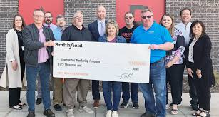 Smithfield Foods donates to TeamMates