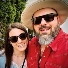 In a surprising twist just weeks after his explosive 'American Idol' win,  Jamal Roberts has broken his silence