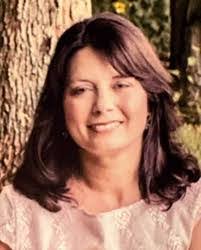 Jessica Runyon's Instagram, Twitter & Facebook