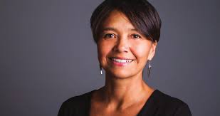 The WorlD WomeN mADe... and the evils they Face