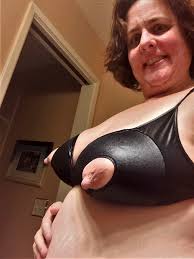 Unconforming pics of grannies with huge nipples - GrannyNudePics.com
