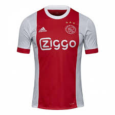 Schon ein bisschen mitgenommen, daher nur 4 euro. Trikots Ajax Amsterdam Heim Auswarts Ausweich