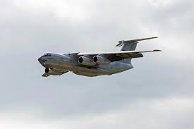 Can a casual friday noon at a countryside airport get any better than this? Maks Ilyushin Displays Revived Il 76 Variant News Flight Global