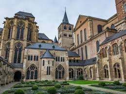 Check spelling or type a new query. Trier S St Peter S Cathedral Trierer Dom Description Photos On The Map
