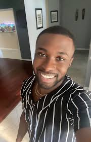 Which celebrity do I look like? : r/Doppleganger