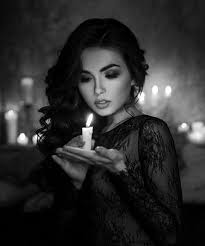Beautiful Woman Beautiful Love Black And White Photography I Love This Beautiful Black And White Photography Women Curves Blackandwhitephotograph Black And White Portraits White Photography Black And White Photography