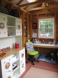 Take a look and see if anything appeals to you so you can start hunting for the perfect. She Shed Diy Ideas Plans For Cute She Sheds Summerstyle