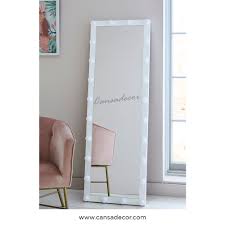 Akan tetapi sebenarnya yang paling sesuai yaitu dengan penggunaan satuan centimeter (cm). Cermin Full Body Lantai Hollywood Lampu Led Cansadecor Toko Online Furniture