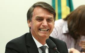 Resultado de imagem para imagem de Bolsonaro rindo