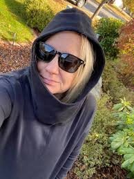 It's freezing, but it means I can finally wear my hoodie 😍 Thanks to my  son for getting the back for me 👍 Thanks so much again for this,  officially felt like