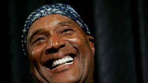 Ew has confirmed through mooney's manager that the performer suffered a heart attack at his home in oakland, calif., and passed away shortly after. Comedian Paul Mooney Has Died At 79 Cbs News