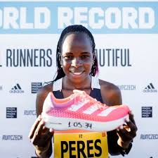 Jiayu yang (china) hong liu (china) reykhan kagramanova (russia) 4 x 100: Peres Jepchirchir Breaks The Women S Half Marathon World Record