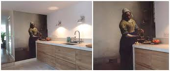 oude meesters op behang op maat gemaakt voor elke wand het melkmeisje van johannes vermeer en de mooiste bloemst keuken kunst aan de muur behang keuken pimpen