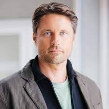 Nathan Riggs's Instagram, Twitter & Facebook