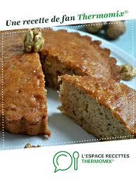 Gateau Aux Noix Recette En 2020 Recette Gateau Aux Noix Gateau Noix Et Gateau Aux Noix Facile