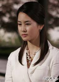 Just because a dramatic television series averages a 27% share over its 11 week, 22 episode run doesn't mean that i would not hold . Green Rose Korean Drama 2005 ê·¸ë¦° ë¡œì¦ˆ Hancinema