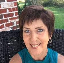 Caroline Boger's Instagram, Twitter & Facebook