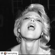 Happy Birthday to Me! My 77th 🎂! Thank you for these fab photos throughout  the years! @harrrryking 💋 ・・・ I moved to NY from London the last week of  September 1974 and