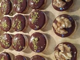 Hausfreunde Mit Marzipan Rezept Platzchen Backen Rezepte Marzipan Lebensmittel Essen