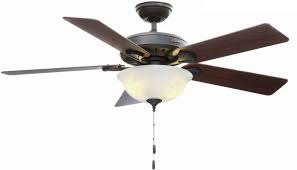 Whether you have a hunter ceiling fan, hampton bay ceiling fan or harbor breeze ceiling fan, you can find remote control replacements that will work with your fan. Hunter Ceiling Fan Troubleshooting The Complete Guide Cleancrispair