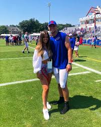The Girlfriend Of Buffalo Bills Quarterback Josh Allen Is Ready For Today S Game Against The New Buffalo Bills Quarterbacks New England Patriots Buffalo Bills