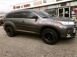 Buy toyota highlander wheels and rims at lowest prices from audiocityusa.com. Toyota Highlander On Method Wheels A1 Tire And Wheels Facebook