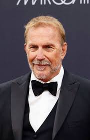 Are you still willing to meet me honey I miss you so much☺️💔💕❤️❤️