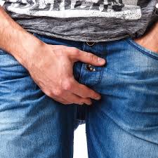 Cómo saber si los granitos que tienes en el pene son normales | GQ