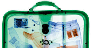 Yes, juul will set off metal detector at airport and other places where you have to pass through metal detector test for safety and security of the premises. 7 Surprising Items That Set Off Airport Security Budget Travel