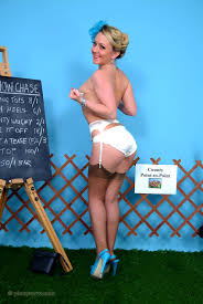 Pinupwow Pinupwow Model Dilevrybaby Pinup Gallery Xxx Porn PornPics VIP  Gallery