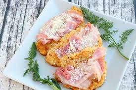 La carne di tacchino spesso risulta banale, ma invece dovrebbe essere mangiata più spesso in quanto contiene tantissimo ferro ed è decisamente molto digeribile. Fesa Di Tacchino Prepariamo Le Scaloppine Mobidissime Cucinare Chiacchierando
