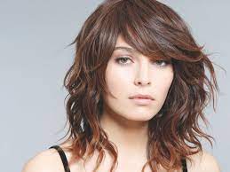 Oui, il y a bien une différence entre carré dégradé et carré effilé. Pin On Coupe Cheveux
