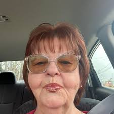 Today, the City honored Lety Castellanos for her commitment to the  community and her appoint as honorary Consul to the Consulate of Belize.  Lety has also served the community by working at