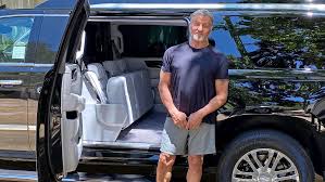 Welcome to the official sylvester stallone website. Stretch Escalade Von Sylvester Stallone Rambo Verkauft Luxus Suv Auto Motor Und Sport